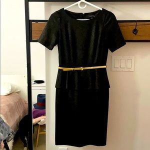 Tahari Dress in black and gold dusts. With Belt.